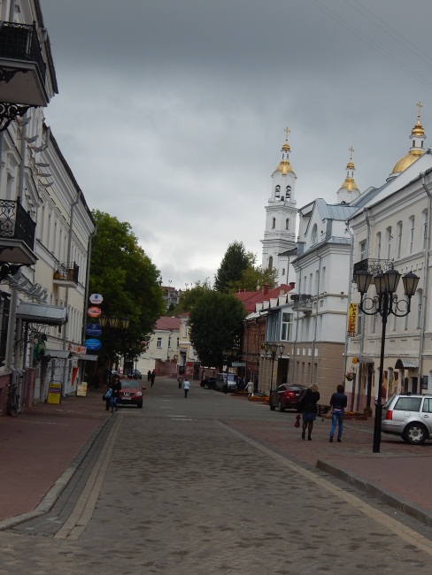 Вид на улицу Толстого с Воскресенской площади.