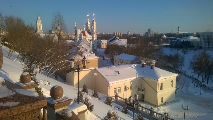 город