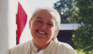 Ивонка Сурвилла