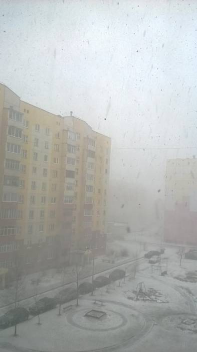 Снег на ул. Правды. Фото Анастасии Вереск