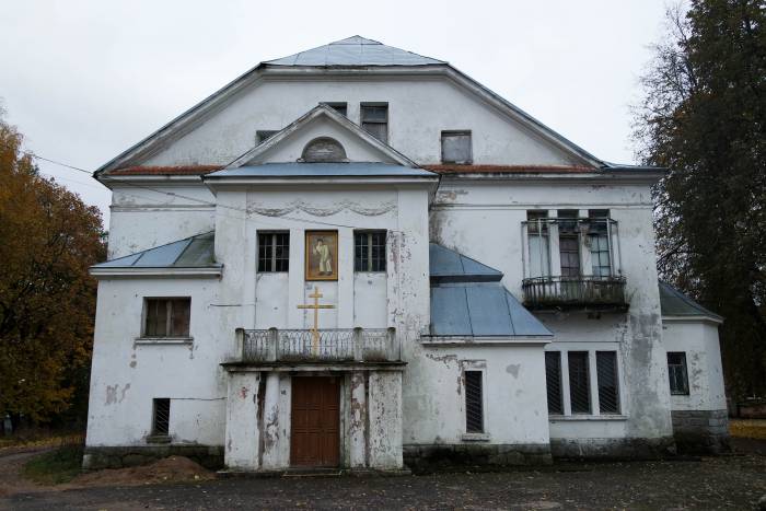 Теперь в усадьбе расположен приход имени преподобного Серафима Саровского. Фото Анастасии Вереск