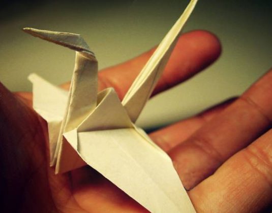 бумажный журавлик