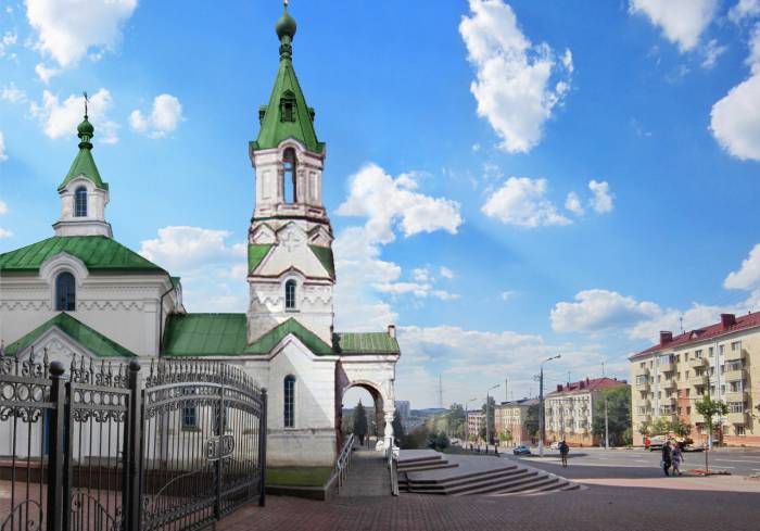 Церковь Иоанна Предтечи. Фотопроекция Виктора Борисенкова