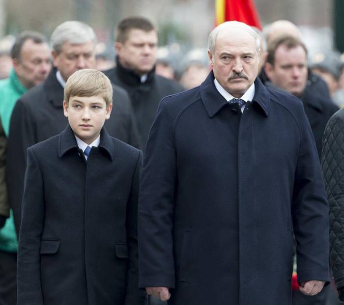 Лукашенко и сын