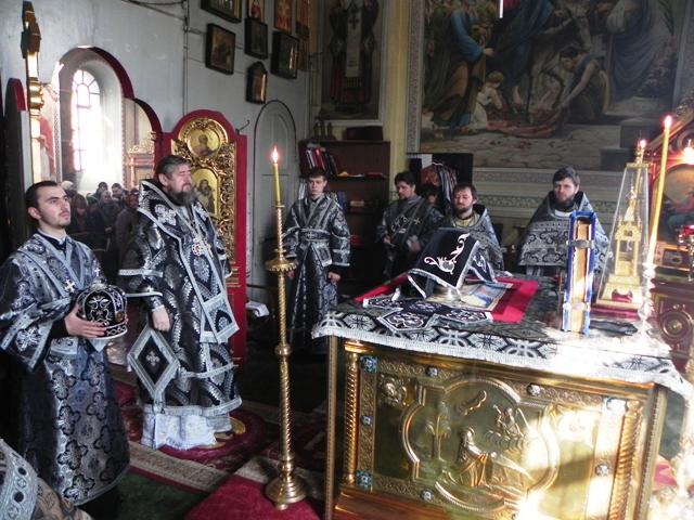 В этот день в храмах совершается литургия преждевременных даров. Фото pravoslaviepoltava.ua