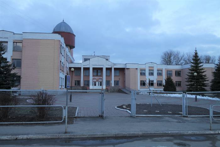 Школа в агрогородке Новка. Фото Анастасии Вереск