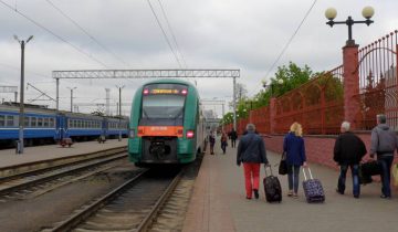поезд