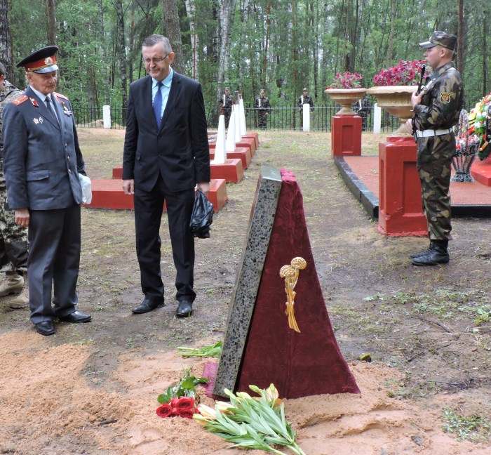 лепель, перезахоронение, война, десантники, Иваново