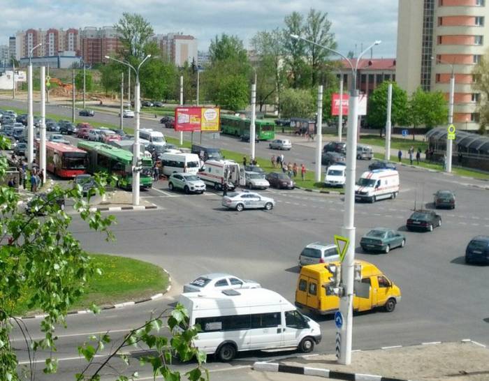 ДТП возле McDonald’s в Витебске. Фото из соцсетей