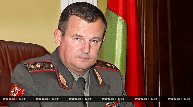 Министр обороны Беларуси Андрей Равков 