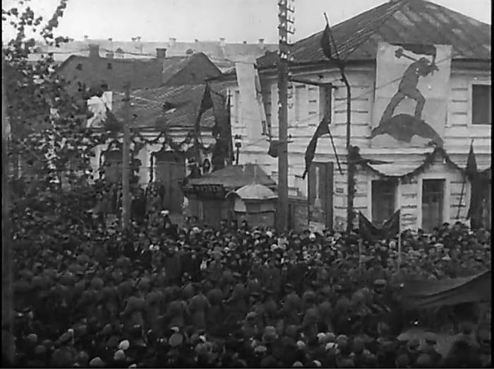 Как был украшен Витебск 7 ноября 1918 года. «Революционное искусство... Когда-нибудь, быть может, поймем...»