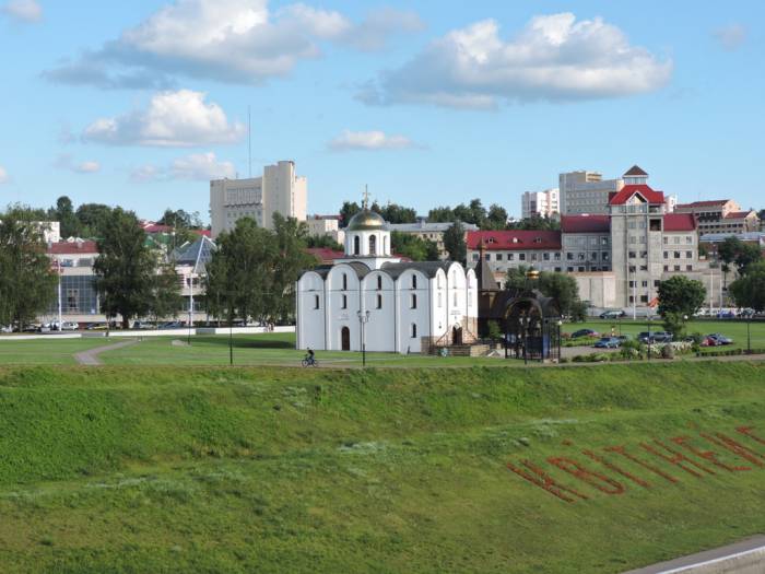 нижний замок, благовещенская церковь 