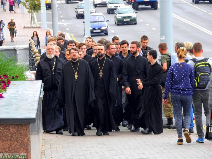 Как становятся священниками в Витебске