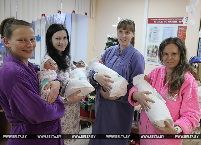 Под бой курантов в Витебске родилась новая жительница