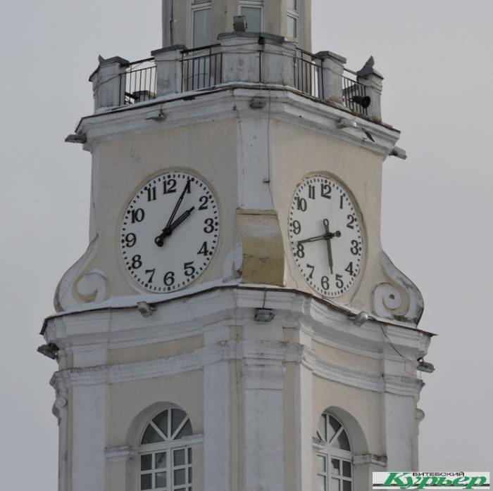 ратуша, часы, время, неправильное