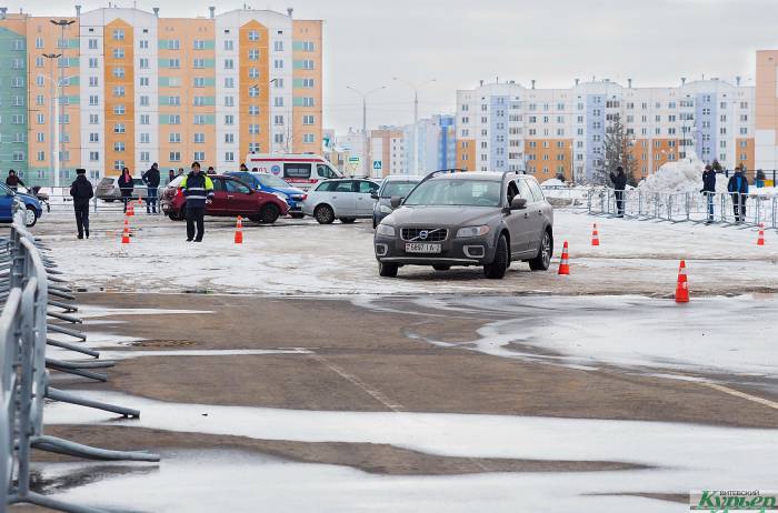 8 марта в Витебске выбирали лучшую автоледи города