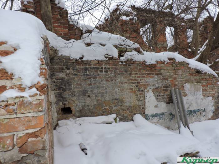 Витебск нетуристический: руины бывшей синагоги и домик служителя
