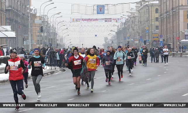 Марина Доманцевич из Минска победила в забеге на 5 км по центру Минска