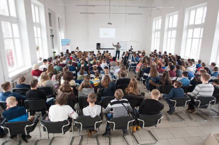 А что, если ваш ребенок - будущий Стив Джобс? Бесплатная профориентационная конференция в Витебске