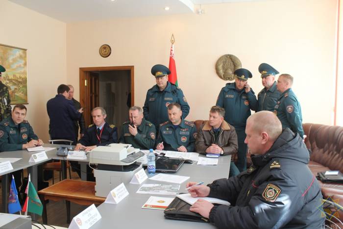 11 апреля в аэропорту «Витебск» проводились учения по отработке взаимодействия подразделений МЧС Республики Беларусь