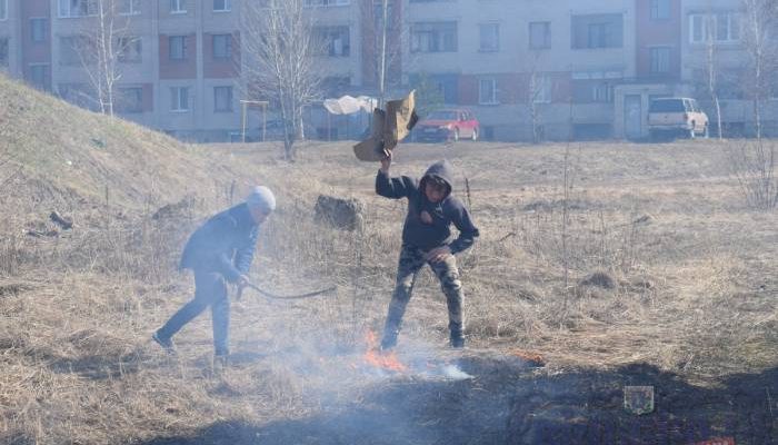 пожар трава тарный