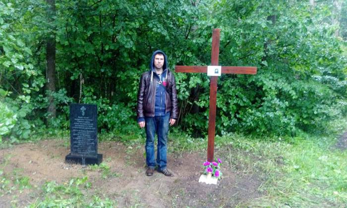 Под Оршей установят доску на знаке в память жертв сталинских репрессий