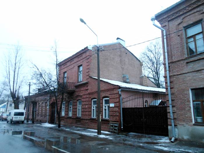 5 дворов-колодцев в Витебске. Где можно поздороваться за руку с соседом из окна напротив