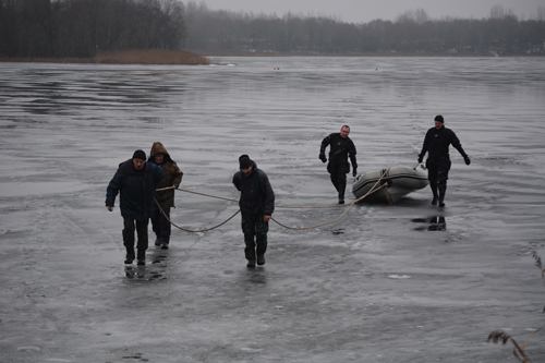 В Ушачском районе рыбак на мотоцикле провалился под лед. Тело мужчины нашли спустя неделю