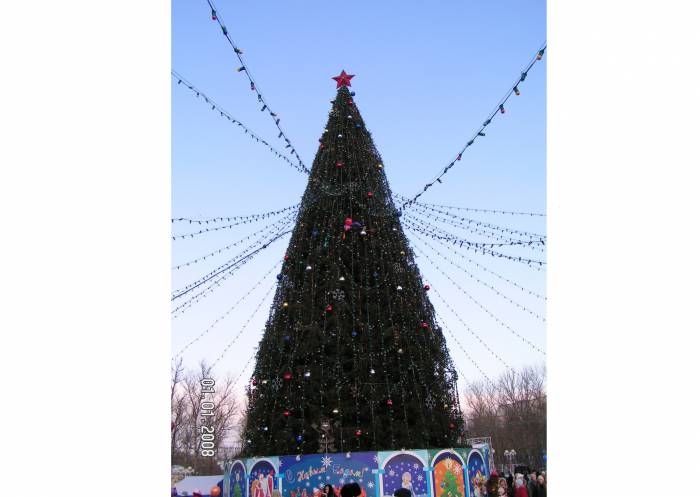 Главная новогодняя елка Витебска. Как это было с 2006 по 2008 на площади Свободы