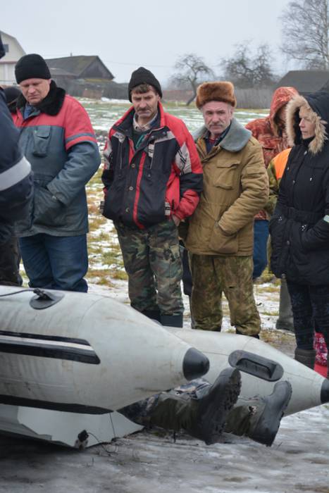 В Ушачском районе рыбак на мотоцикле провалился под лед. Тело мужчины нашли спустя неделю