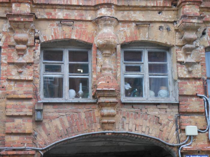 Дом номер 13 на Октябрьской улице. Где в Витебске можно увидеть коммуналки и каким город был до революции