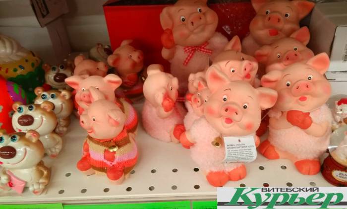 статуэтки свинки