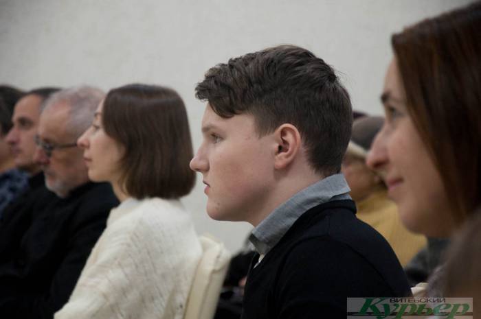 В Витебске уже начали праздновать Рождество. «Ціхая ноч, Святая ноч»... создайте себе уют предрождественских дней вместе с нами