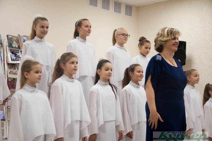 В Витебске уже начали праздновать Рождество. «Ціхая ноч, Святая ноч»... создайте себе уют предрождественских дней вместе с нами