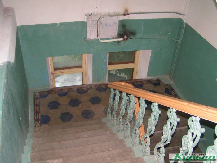 5 старых домов в Витебске, где можно съехать по лестничным перилам