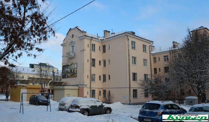 5 старых домов в Витебске, где можно съехать по лестничным перилам