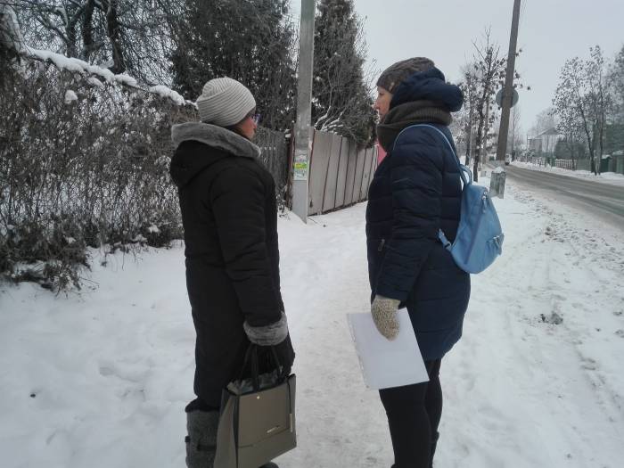 Ольгу Ивановну Лазаренко продолжают искать. Мы прошлись вместе с волонтерами, очень замерзли и очень удивились