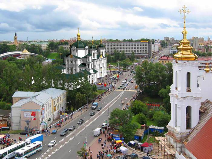 10 лет назад в Витебске на площади Победы был уничтожен сквер и площадь Свободы перестала быть центром города