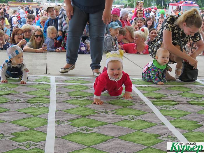 В Витебске прошли «Забеги в ползунках»