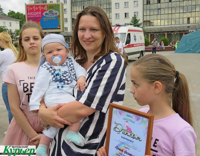 В Витебске прошли «Забеги в ползунках»