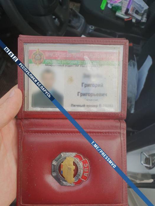 В Витебске мужчина совершал преступления под видом сотрудника ДПС ГАИ