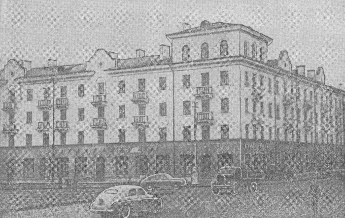 6 домов Витебска с датами постройки на фасадах. Где был самый старый дом в городе и кто там жил