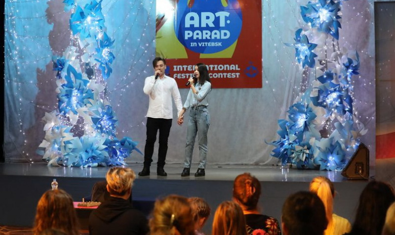 Руслан Алехно провел мастер-класс на фестивале-конкурсе "Арт-парад в Витебске"