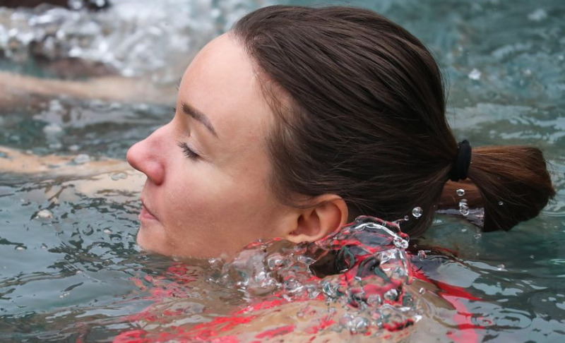 Как прошли крещенские купания в Витебске. Замораживающие фото