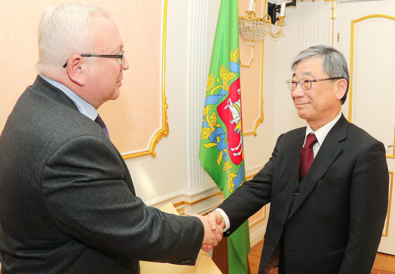 Состоялась встреча Владимира Терентьева с послом Японии в Беларуси