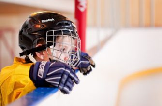 Ребенок хоккей