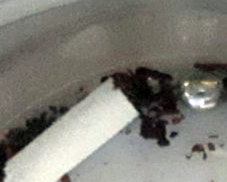 В Оршанском районе женщина в сигаретах обнаружила похожее на ртуть вещество