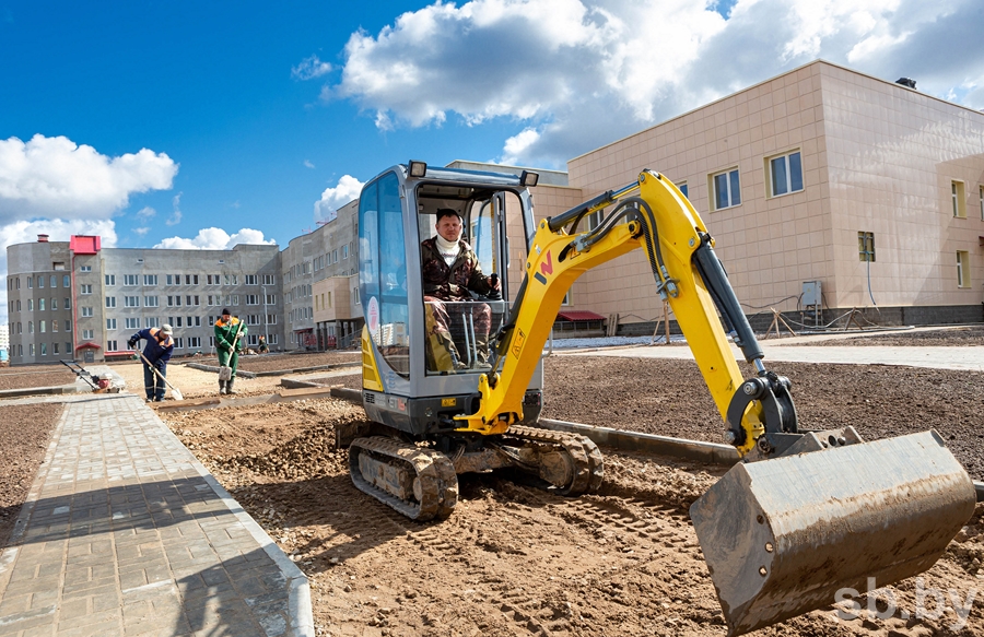 ФОТОФАКТ: В Витебске продолжается строительство новой школы на 1020 учащихся