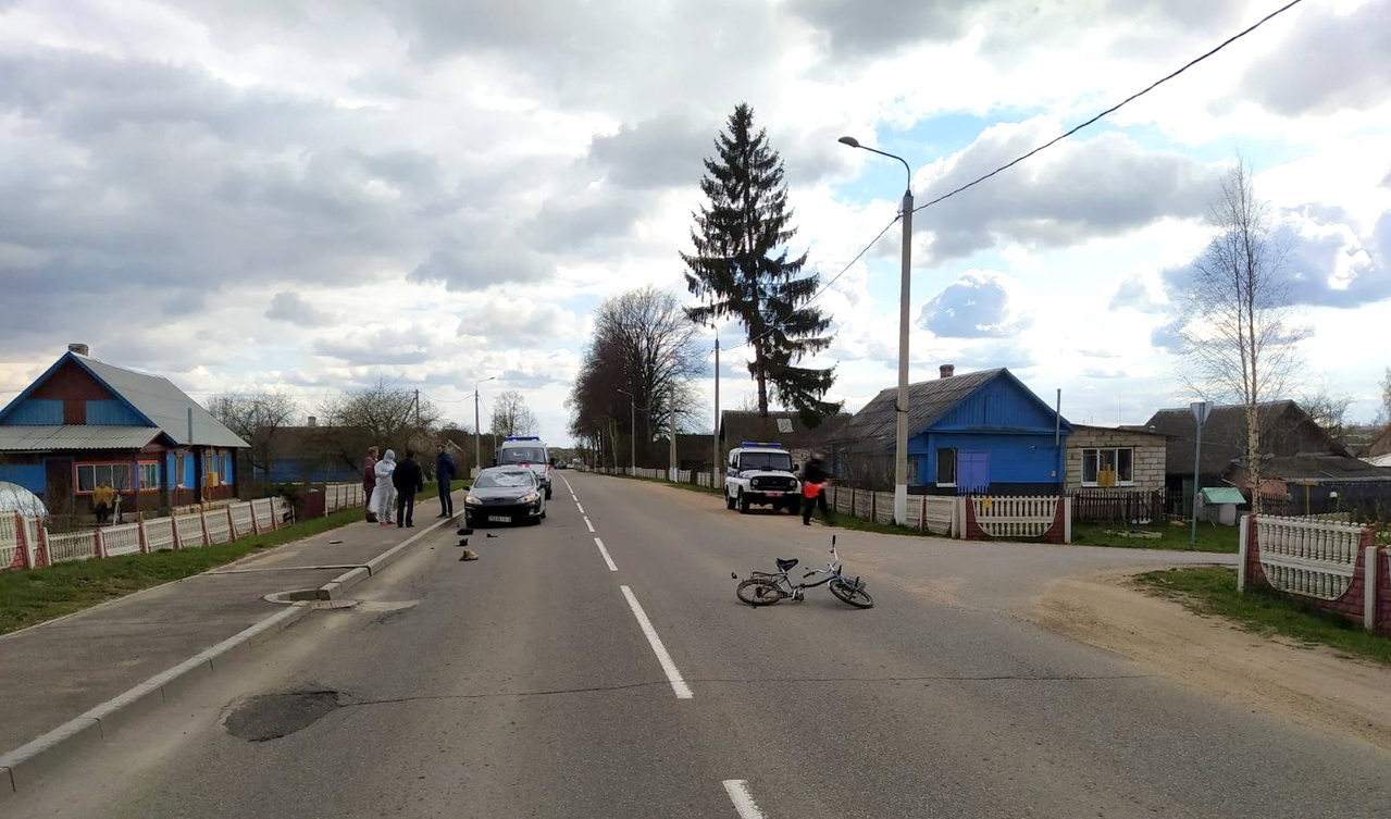 В Сенно автомобиль сбил 59-летний велосипедиста