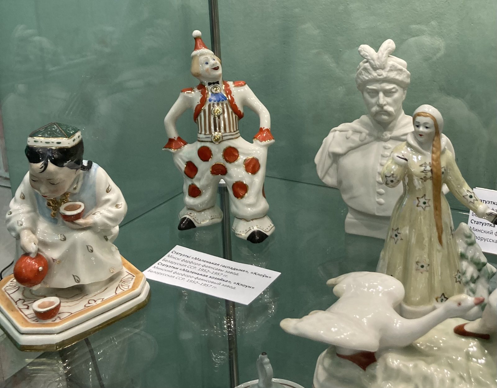 У якую міску пакласці «аліўе»?